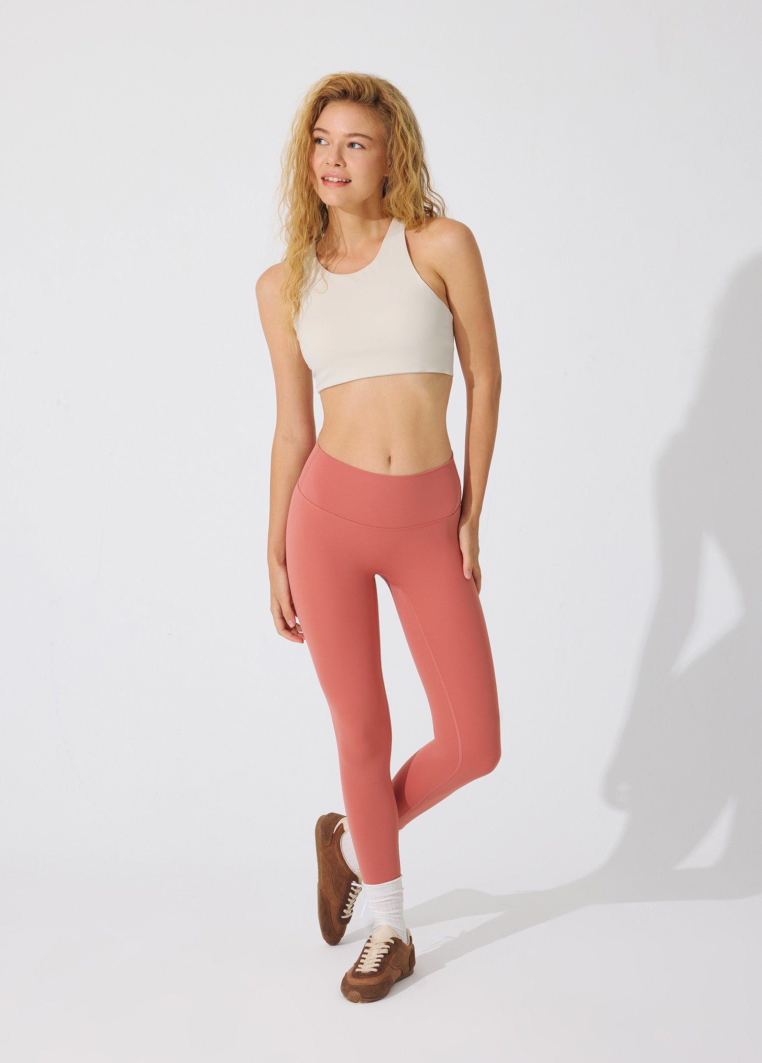 Bold Flow Crop